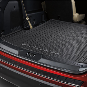 Protizdrsna podloga v prtljažniku za drugo vrsto sedežev